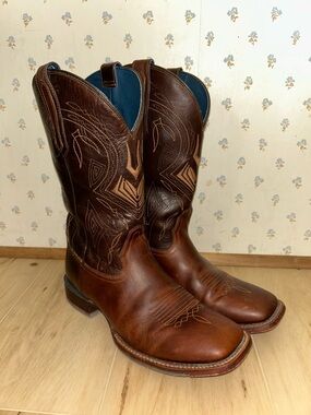 Cody James Mens Blue Collection Square Toe Boots